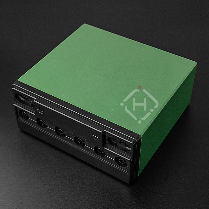 Корпус аккумулятора мотоцикла